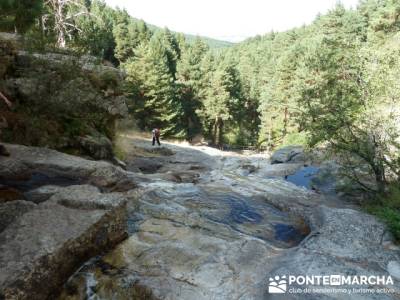 El Pico del Nevero y la Cascada del Chorro - rutas a pie por la sierra de madrid; casillas pueblo